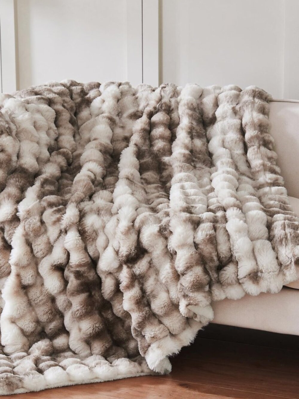 50"x60" Ultra-Soft Fuzzy Faux Fur Throw Blanket, Brown Tie Dye